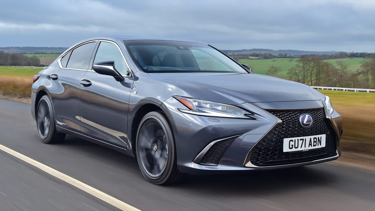 Lexus Es Saloon Engines Drive And Performance 2020 Review Carbuyer